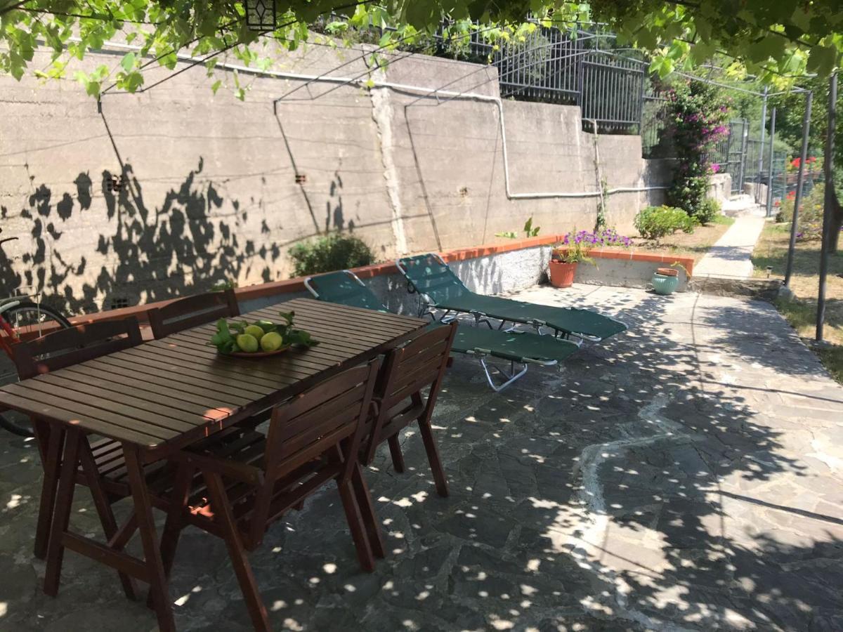 Apartmán La Casa Dei Limoni Casarza Ligure Exteriér fotografie